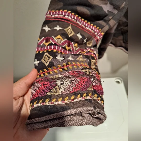 Johnny Was Valmere Pull on Hoodie Size M price firm - Picture 3 of 6